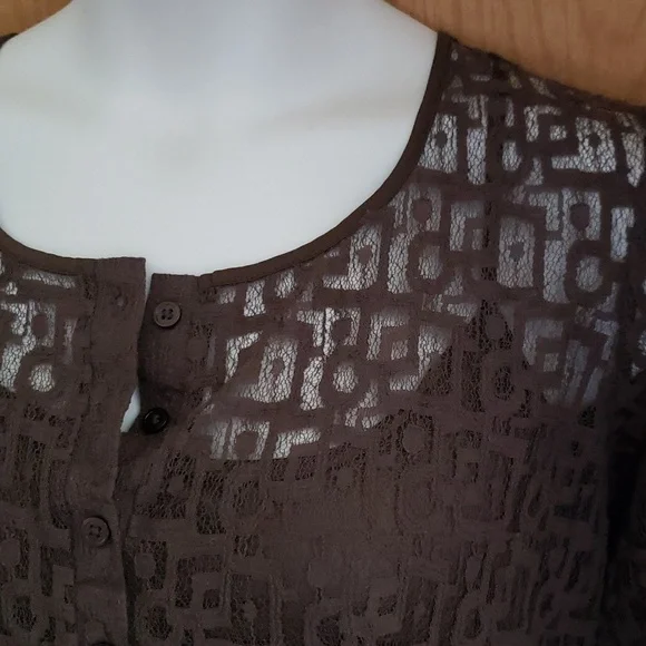 Shell + cami by Liz Claiborne - Picture 2 of 7